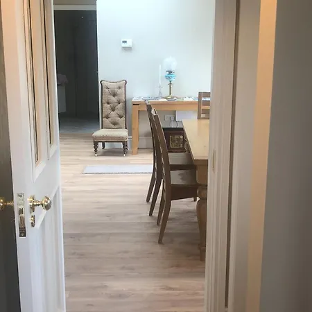 בית נופש Woodland Retreat - 3 Bedroom House