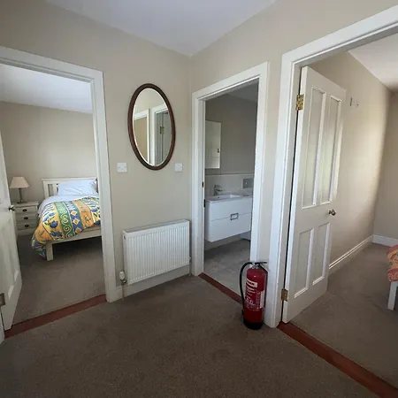 בית נופש Woodland Retreat - 3 Bedroom House *