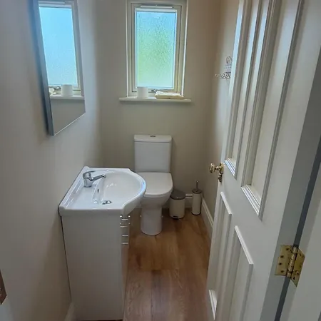 Woodland Retreat - 3 Bedroom House בית נופש *