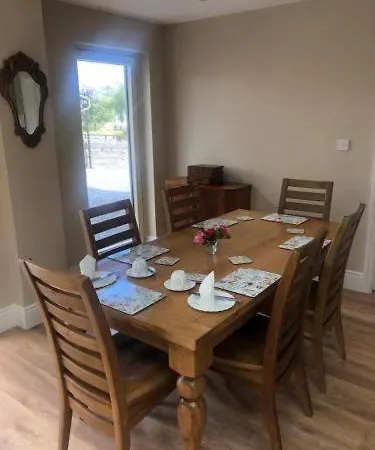 Woodland Retreat - 3 Bedroom House * קאהיר